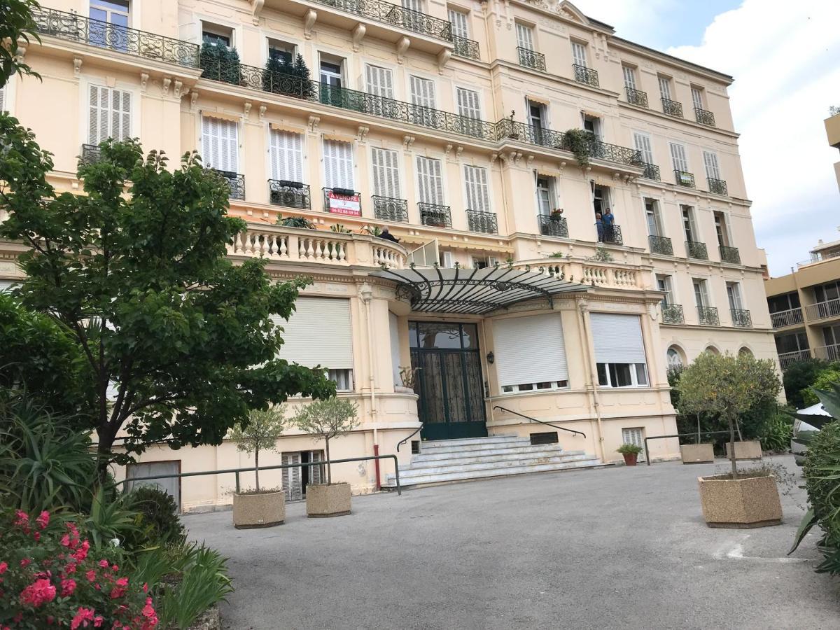 Terrasse Dans Palace Centre