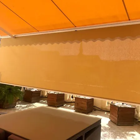 Appartement Terrasse Dans Palace Centre Ville Menton Exterior photo